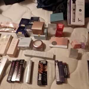 Unopened make up
